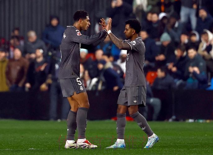 西甲-皇马3-3巴列卡诺 罗德里戈传射贝林厄姆破门 西甲-皇马3-3巴列卡诺 罗德里戈传射贝林厄姆破门